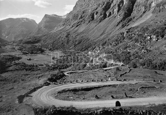 Veisvingene, Geiranger, Norway