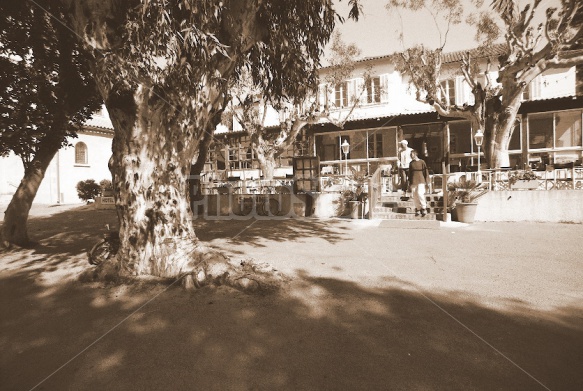 The Village Common, Port de Porquerolles, France